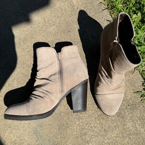 White Mountain tan suede heeled boots.